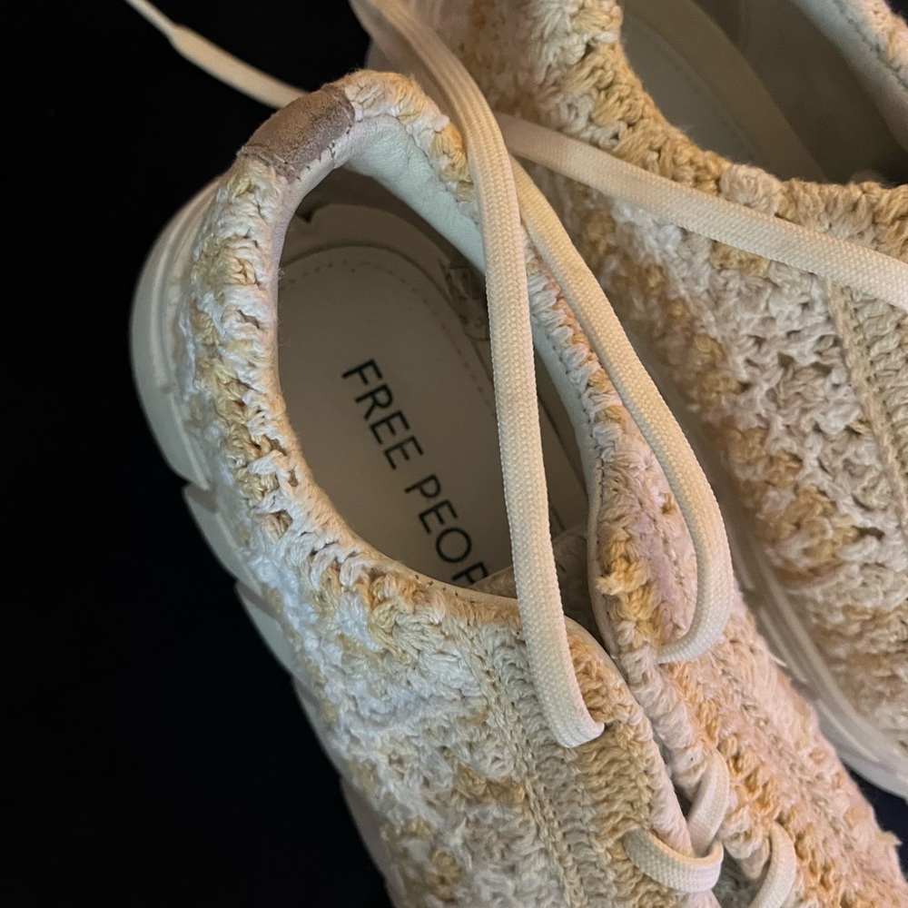 Free People sneaker - Picture 4 of 8